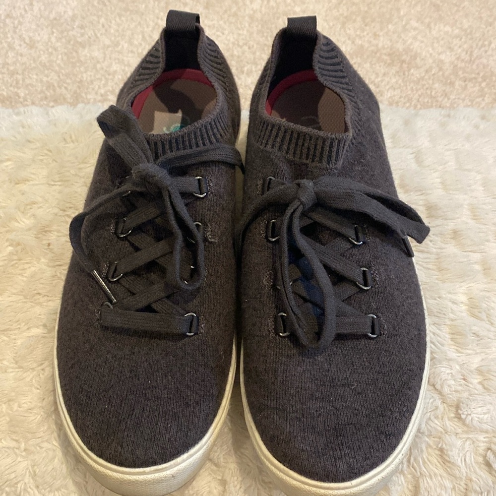 RYKA Women’s Surround Fit pull on faux lace up brown Size 7.5 shoes